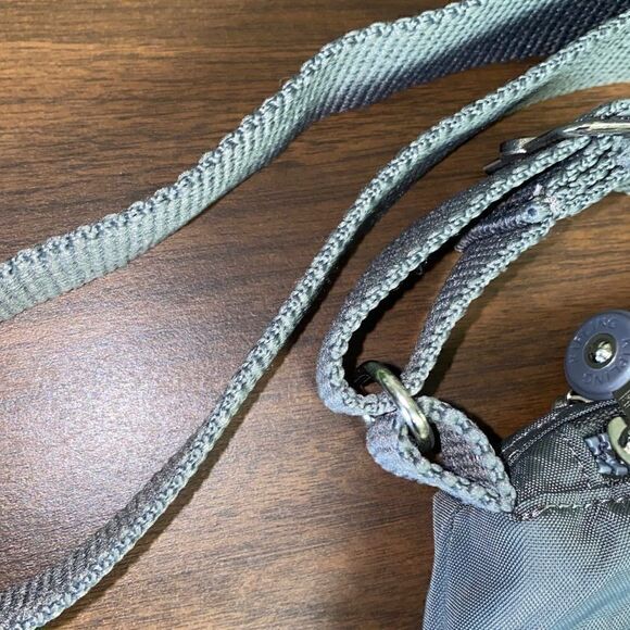 Kipling oversized crossbody multi pocket zip purse - Picture 4 of 10